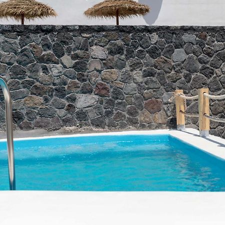 White Dream Suites Fira  Zewnętrze zdjęcie